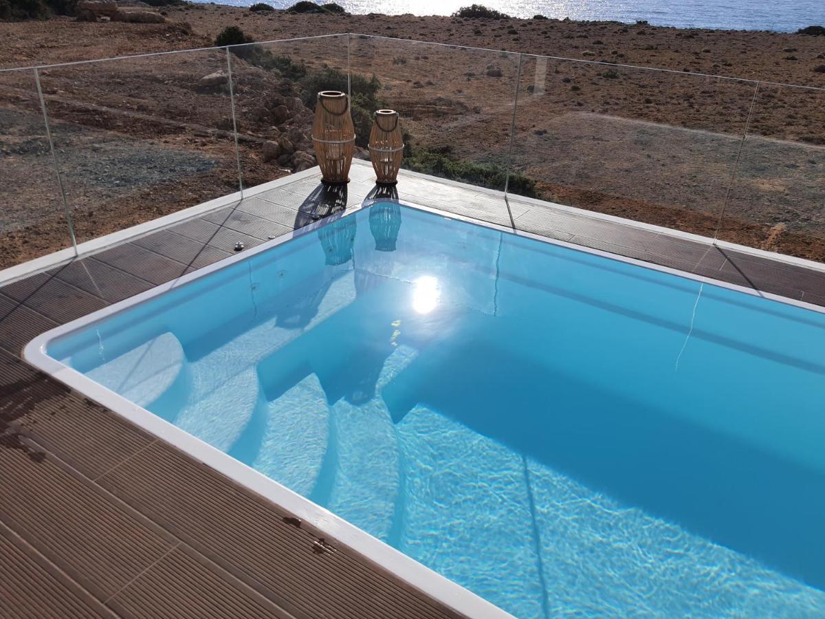 פויניקיון Tramonto Luxury Villa No1- Breathtaking Sunset View מראה חיצוני תמונה