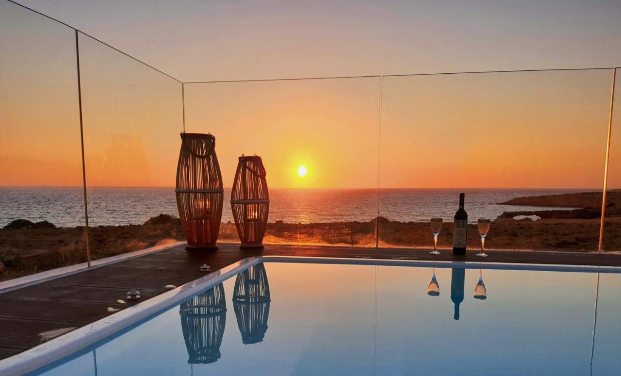 פויניקיון Tramonto Luxury Villa No1- Breathtaking Sunset View מראה חיצוני תמונה