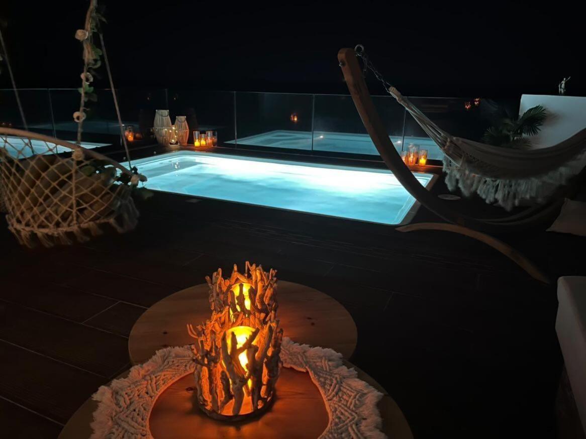 פויניקיון Tramonto Luxury Villa No1- Breathtaking Sunset View מראה חיצוני תמונה